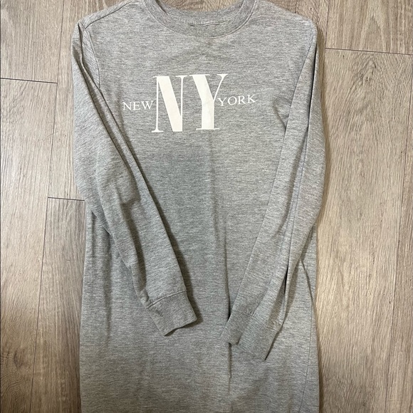 H&M SWEATER DRESS - Picture 2 of 4